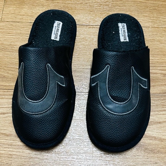 TRUE RELIGION Men’s Black Slippers main image 8